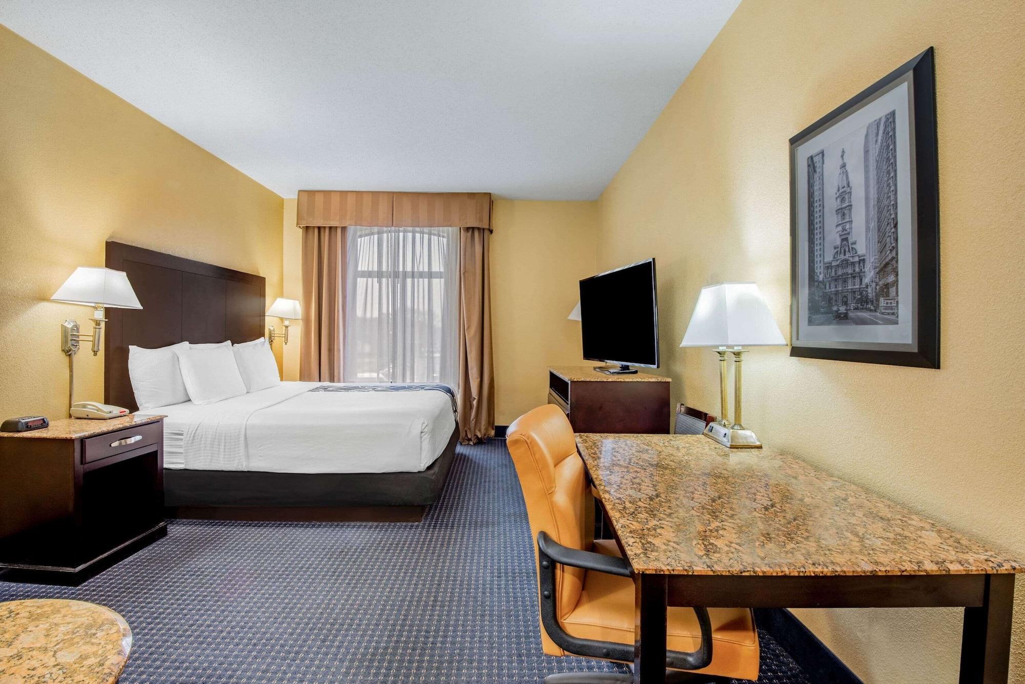 מלון מאונט לאורל La Quinta By Wyndham Mt. Laurel - Philadelphia מראה חיצוני תמונה