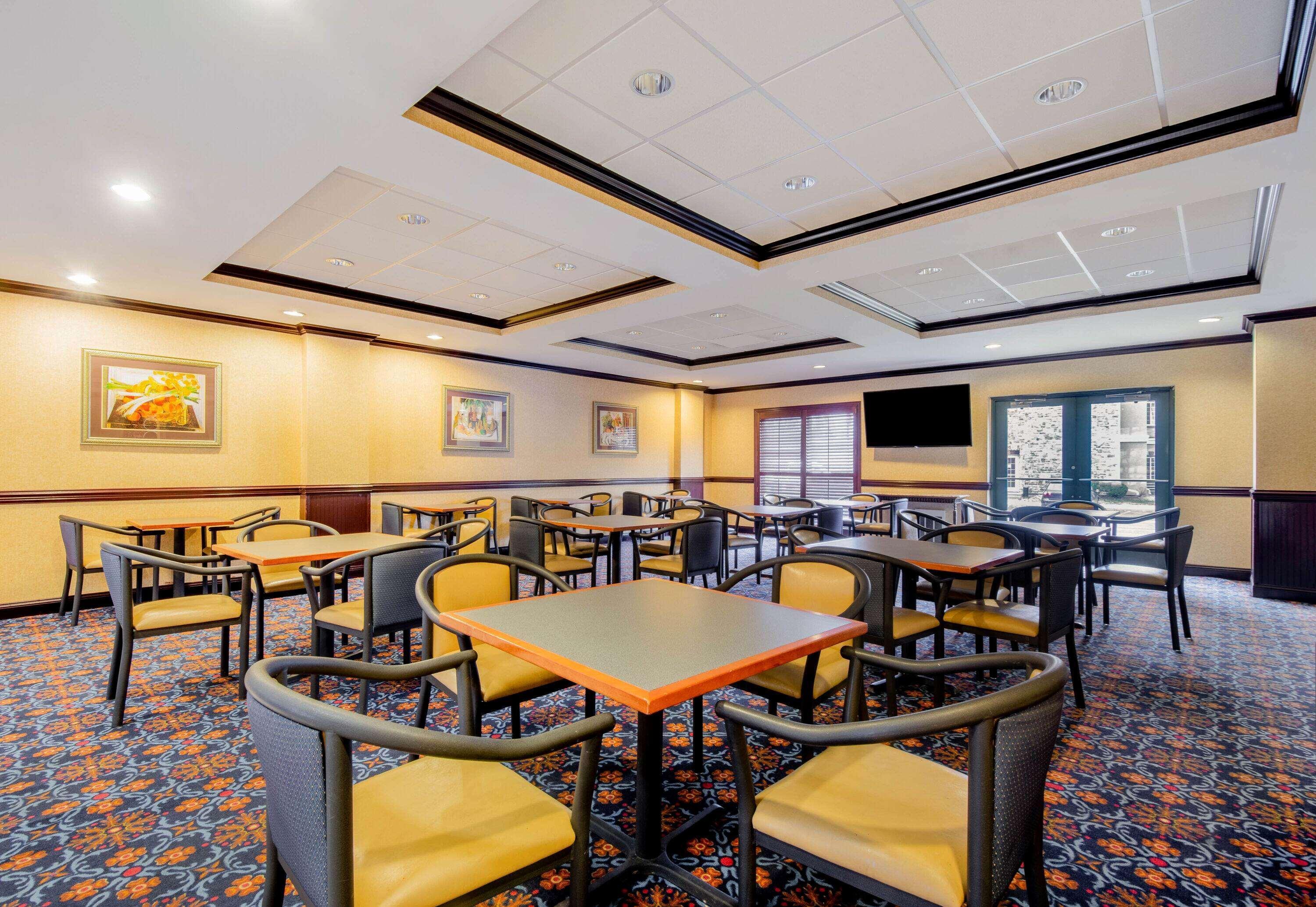 מלון מאונט לאורל La Quinta By Wyndham Mt. Laurel - Philadelphia מראה חיצוני תמונה