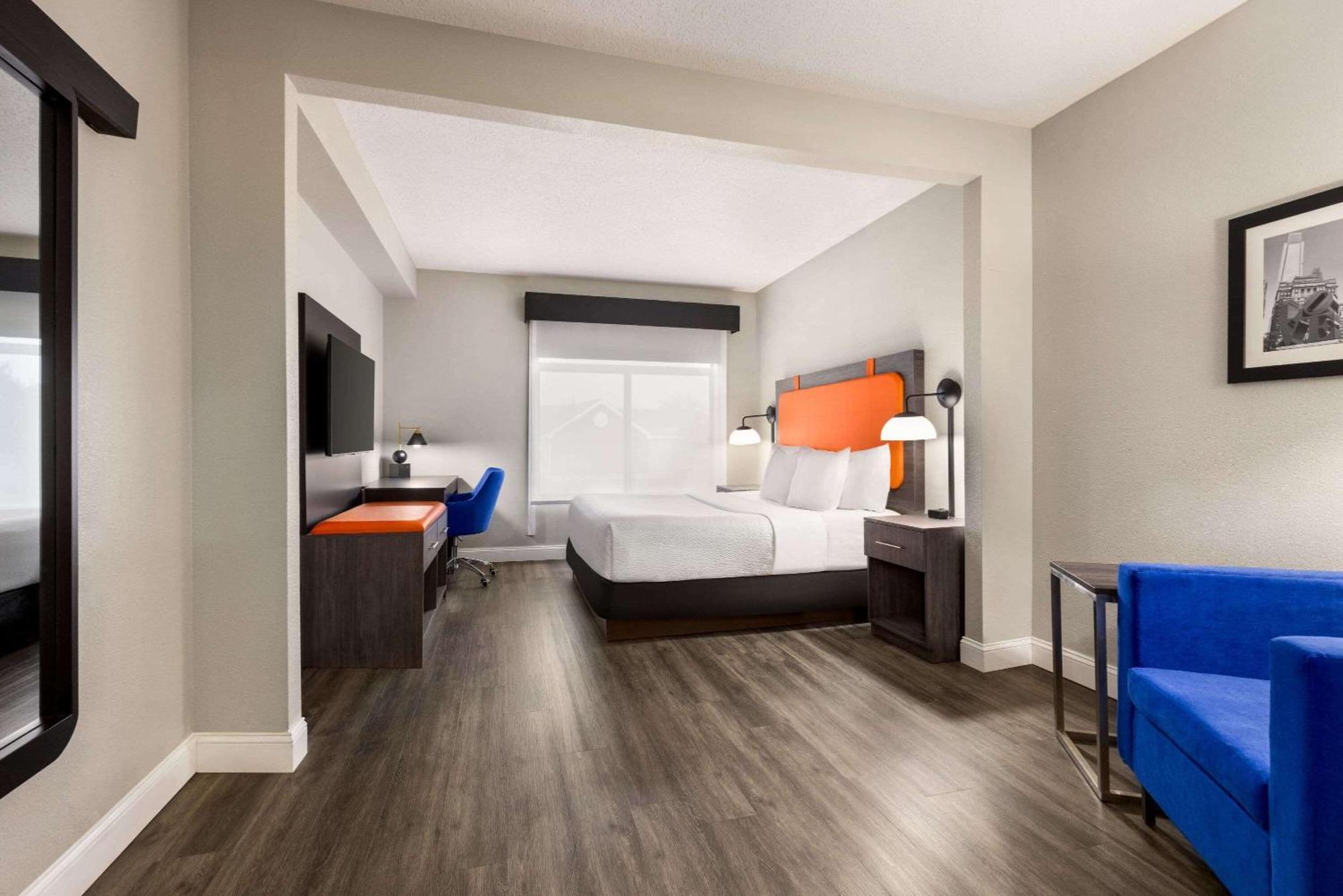 מלון מאונט לאורל La Quinta By Wyndham Mt. Laurel - Philadelphia מראה חיצוני תמונה